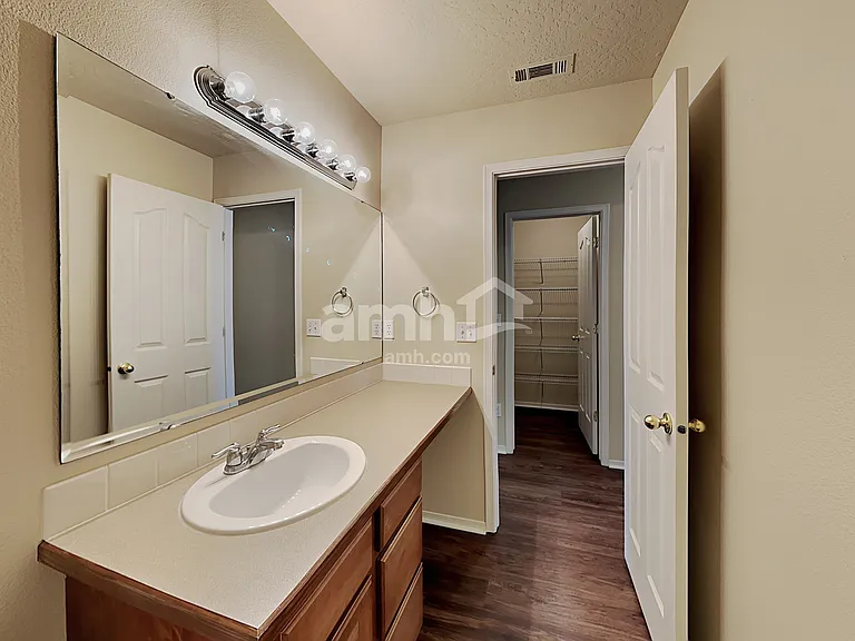 363 E Ivy Glade St — Photo 16