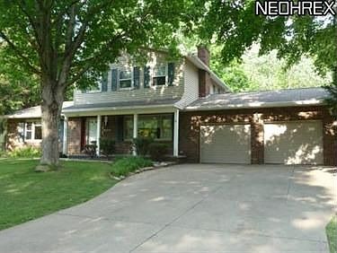 1st image of 349 Hillsdale Cir