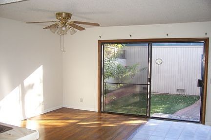 5th image of 5102 Aspen Dr