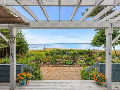 13288 E Circle Dr, Northport, MI, 49670