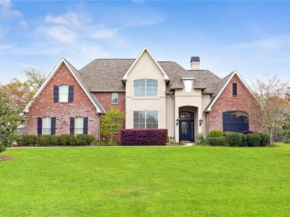 13 Bretton Way, Mandeville, LA 70471