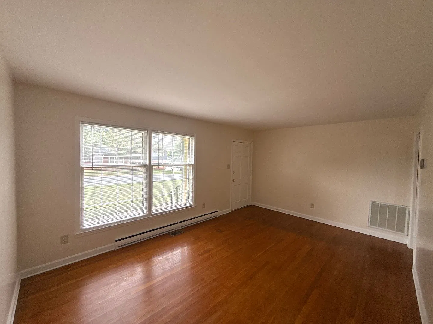 T.R. Lawing Realty Property — Photo 3
