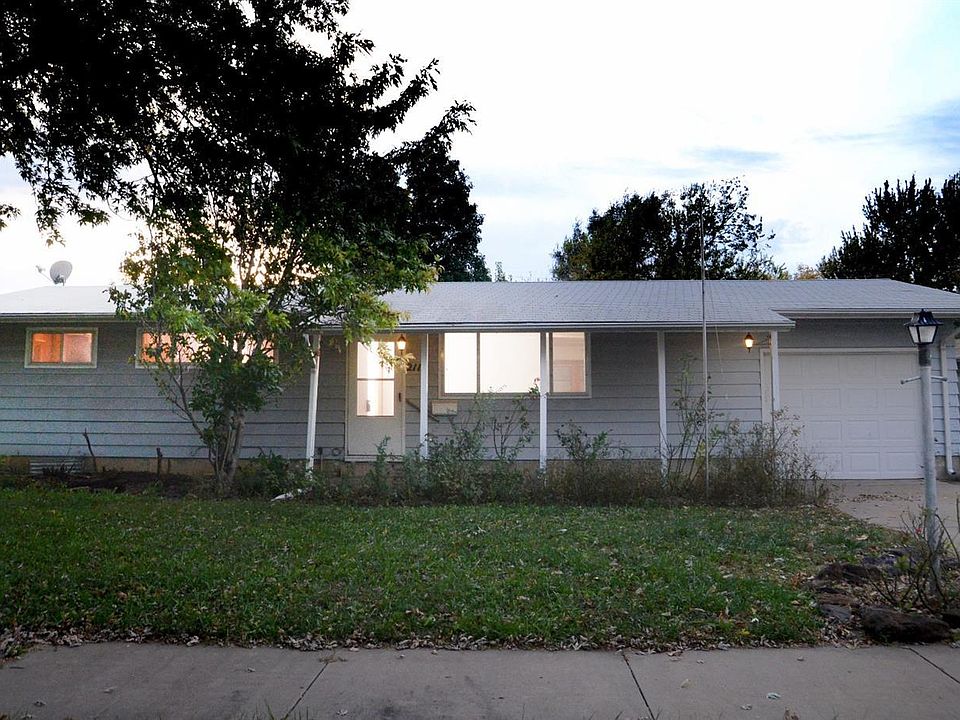 1st image of 2118 Norton St