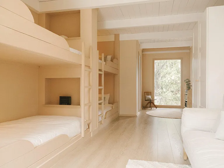 696 Romero Canyon Rd — Photo 16