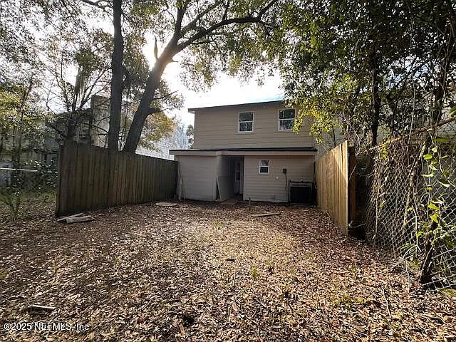 1113 Phelps St — Photo 17