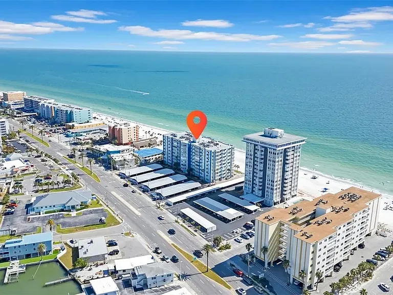 17400 Gulf Blvd #J9 — Photo 3