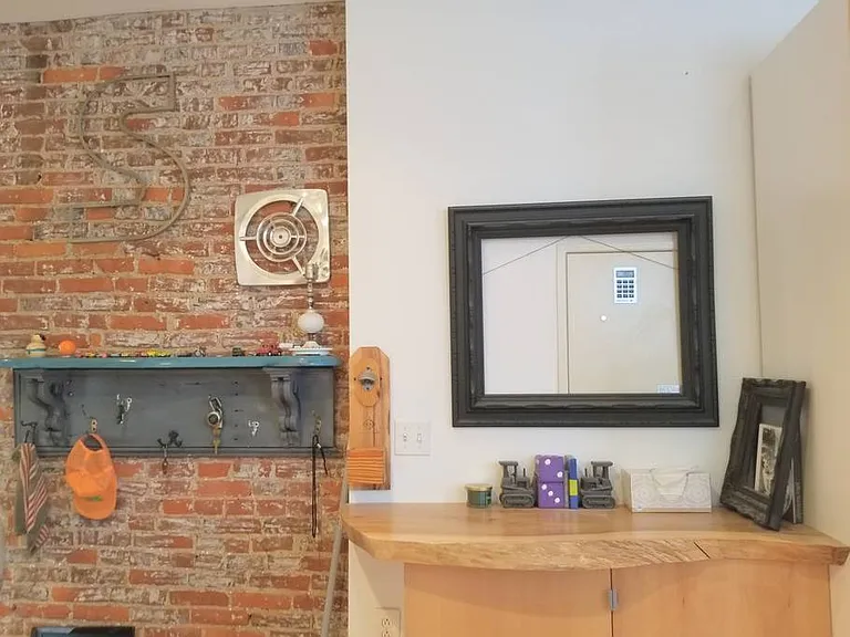 2576 Frankford Ave #2R — Photo 7