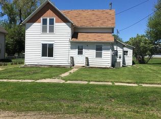 302 E Walnut St, Conrad, IA 50621