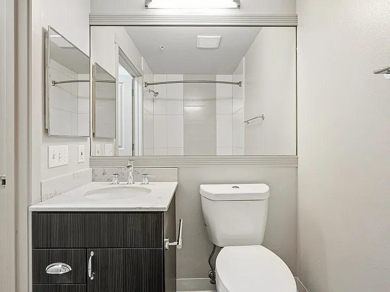 Borgata Apartment Homes — Photo 61