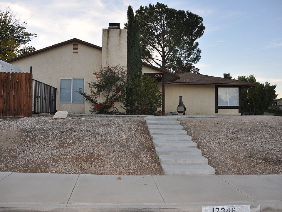1st image of 17346 Forest Hills Dr