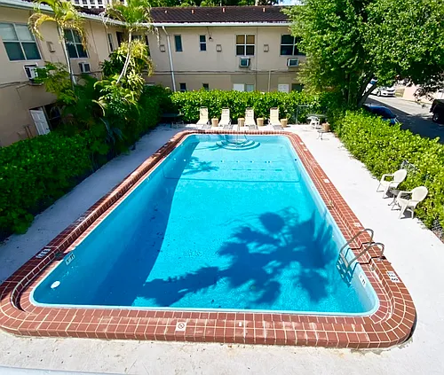 21 Alhambra Cir #31 Photo 1