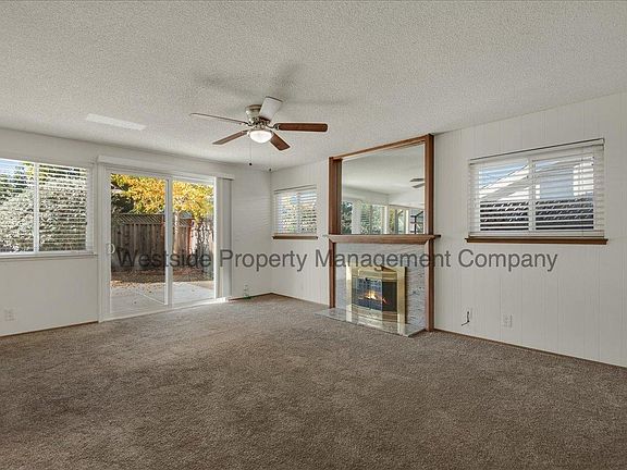 4th image of 202 Noyo Dr
