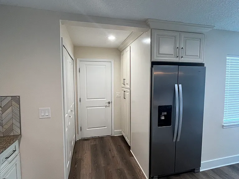 102 Driftwood Ln — Photo 7