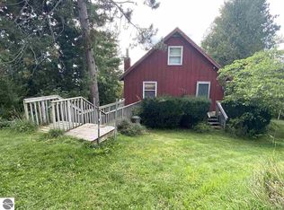 11894 E State St, Fife Lake, MI 49633