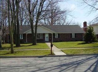 401 Hillshafer Dr, Findlay, OH 45840