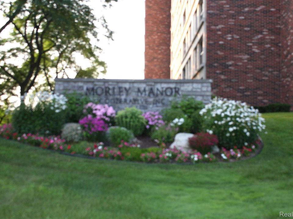 1st image of 21800 Morley Ave APT 901