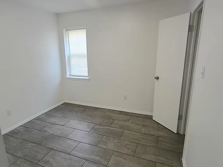 Winchester Estates Apartments - Where Comfort Meets Affordability — Photo 32