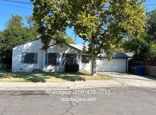 443 E Cambridge Ave, Fresno, CA 93704