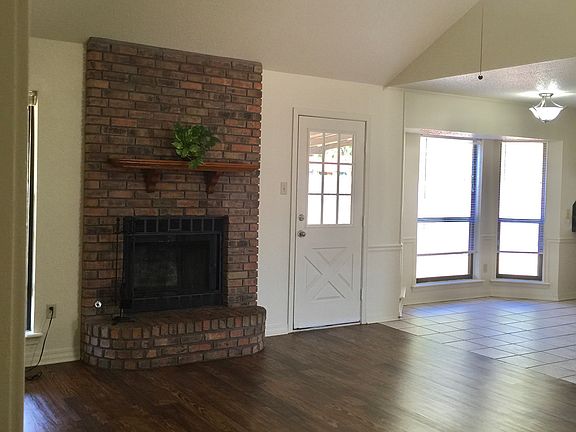 3rd image of 5409 Susanna Dr