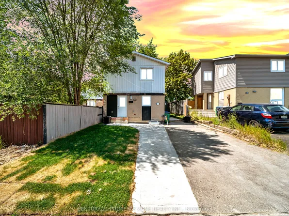 19 Horseshoe Ct, Brampton, ON L6S 1S1