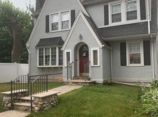 32 Virginia Pl, Staten Island, NY 10314