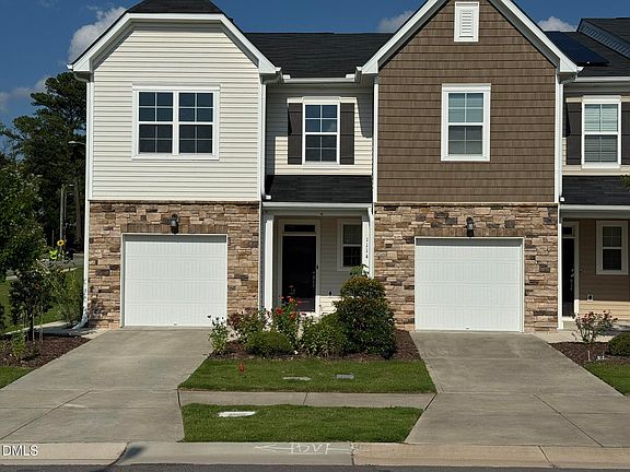 2nd image of 1114 Gemma Dr