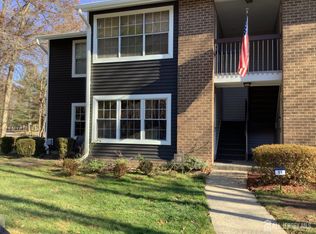 39 Pennsylvania Way, North Brunswick, NJ 08902