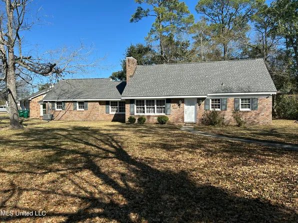 212 48th St, Gulfport, MS 39507