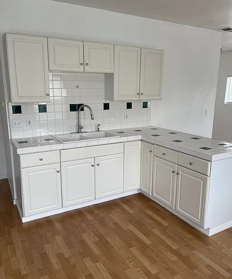 1614 Cypress Ave #1 — Photo 14