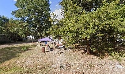 1st image of 3056 Devaughn St