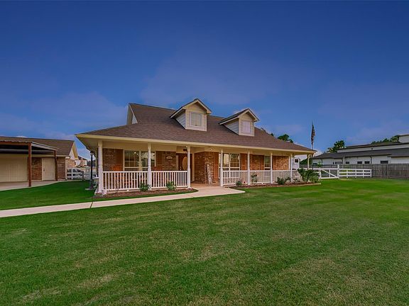 3rd image of 10711 Indian Trails Dr