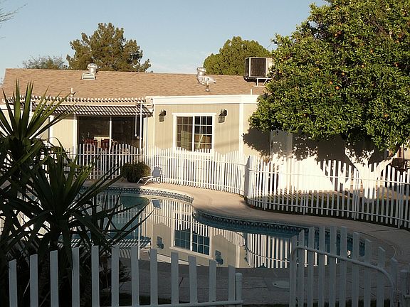 BACK HOUSE AND YARD