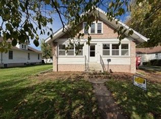 514 E Main St, Waterford, WI 53185