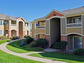 Traditions Apartments