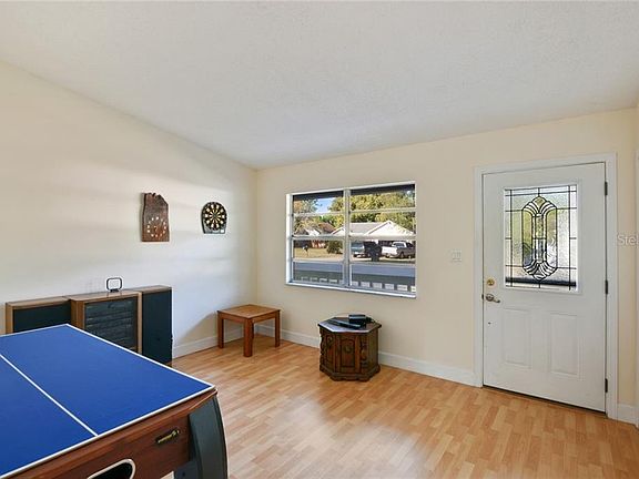 4th image of 1419 Prairie Lake Blvd