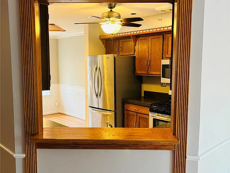 2427 Linksman Ln — Photo 12