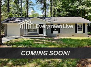 8913 Dorsey Rd, Riverdale, GA 30274
