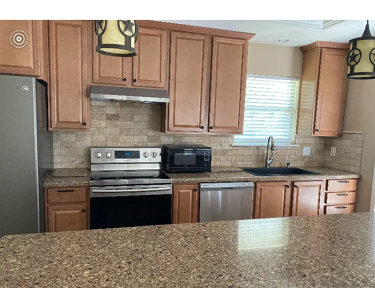 Granite countertops with electric appliances