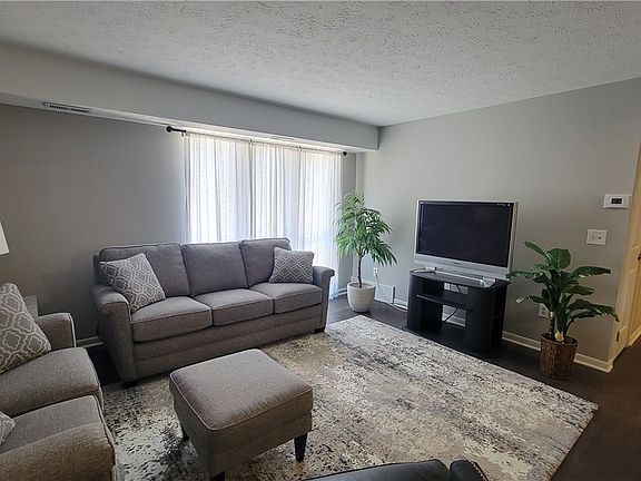 4th image of 33803 Electric Blvd APT H-21