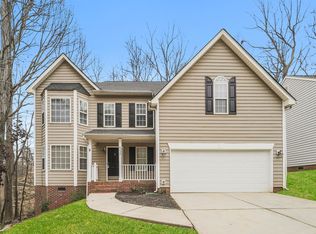 6232 Forest Pond Dr, Charlotte, NC 28262