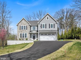 101 N Newtown St, Newtown Square, PA 19073