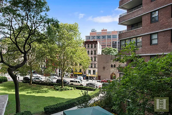 Sold by Halstead Real Estate | media 4