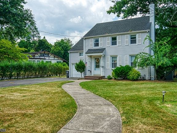 2nd image of 130 Palmer Ave