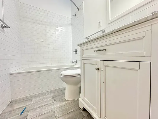 Rented by Doorway NYC, LLC | media 8