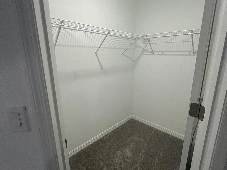 6081 Acara Ln — Photo 12