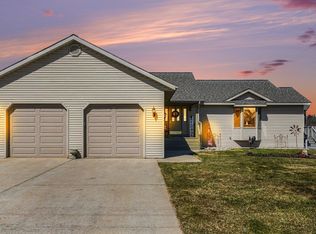 4375 Pleasantview Dr, Gladwin, MI