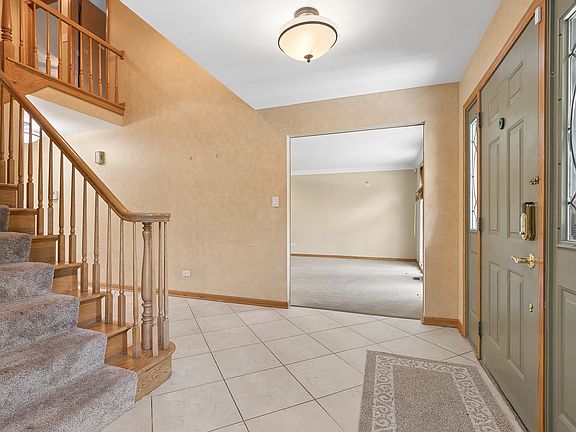 4th image of 14427 Country Club Ln