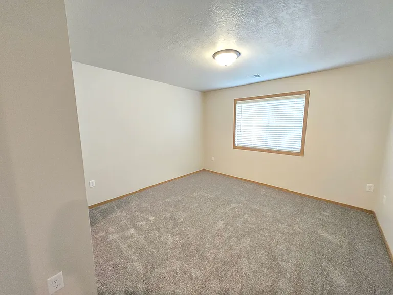 Home - Field Apartments I — Photo 130