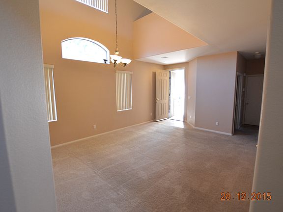 4th image of 6387 Strongbow Dr