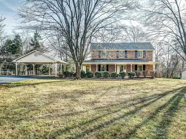 1523 Black Cat Rd, Keswick, VA 22947